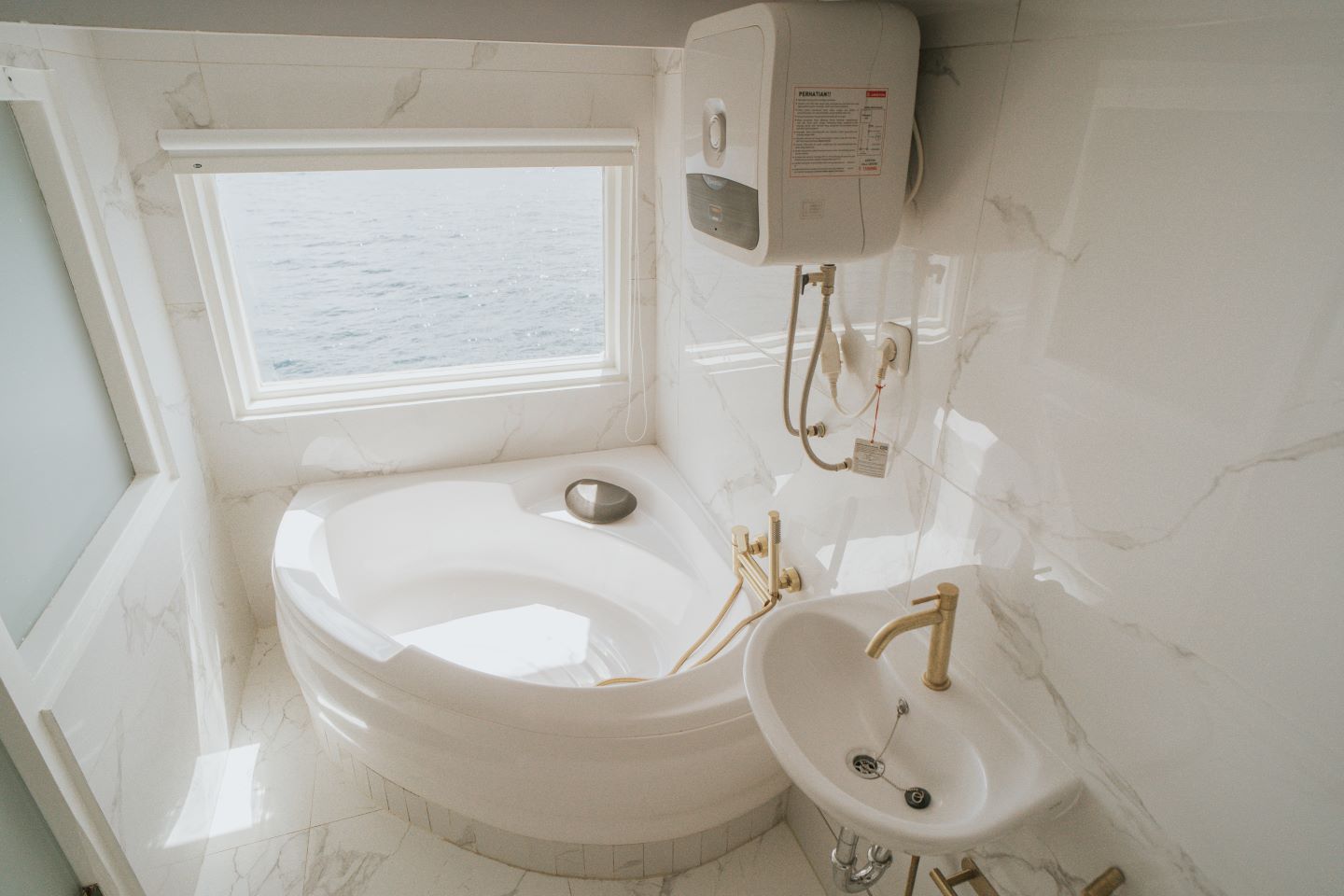 bathromm